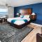 Clarion Inn Surfrider Resort - Depoe Bay