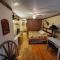 Jamesport Inn - Jamesport