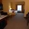 Holiday Inn Express and Suites Hazard by IHG