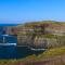 10minDriveCliffsOfMoher-Cozy2Br-Parking-WiFi