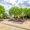 Spacious villa in Can Trabal with private pool and jacuzzi 980 m² - Can Trabal