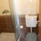 Charming Apartment in Gdinj + Garden