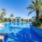 Sea View Apartment in Benalmádena, Shared Pool