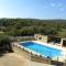 Villa de 3 chambres avec piscine privee jardin clos et wifi a Lioux