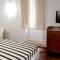 One bedroom appartement with wifi at Siracusa