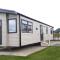 Lovely 2-Bed Caravan in Prestonpans - Longniddry