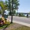 Kokomo INN Bed and Breakfast Ottawa-Gatineaus Only Tropical Riverfront B&B on the National Capital Cycling Pathway Route Verte #1 - for Adults Only - Chambre dhôtes tropical aux berges des Outaouais BnB #17542O