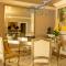 Grand Lux Boutique Manor