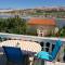 2 bedrooms appartement at Pag 100 m away from the beach with sea view enclosed garden and wifi