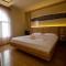 SAHATI Hotel & Restaurant