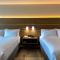 Holiday Inn Express & Suites Lexington Downtown Area-Keeneland by IHG