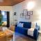 Blue Attic - Historical Como City Center by Rent All Como