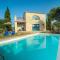Astarte Villas - Beach Villa Nout