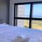 Oַ&O Group- Cool & Urban Apt Luxury Tower Sea View