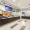 Holiday Inn Express & Suites - Moses Lake by IHG