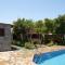 Εlegant Villa Liakos - 皮吉