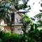 Port Douglas Cottage & Lodge