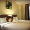 Biz Hotel Batam