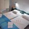 Kuris Studios & Apartments