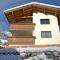 Berg & Bluamen Appartements Stubai
