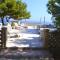 2 bedrooms house at Monopoli 100 m away from the beach with sea view enclosed garden and wifi