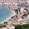 2 bedrooms apartement at Pag 100 m away from the beach with sea view enclosed garden and wifi