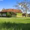 Maison de 4 chambres avec piscine privee jardin clos et wifi a Saint Amand de Coly