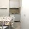 One bedroom apartement with wifi at Napoli