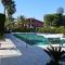 Unico Serrone Palace