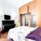 3 bedrooms apartement with city view balcony and wifi at Roma