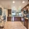 6 Mi to El Paseo Gem with Pool Access! - Palm Desert