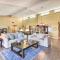 6 Mi to El Paseo Gem with Pool Access! - Palm Desert