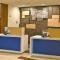 Holiday Inn Express McComb, an IHG Hotel - ماكومب