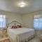 Less Than 3 Mi to Dtwn Phoenix Home with Yard