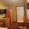 Crowsnest Vineyards Guesthouse - Keremeos