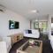 Bayview Apartments 10 42 Stockton St - Stylish apartment with air conditioning and Wi-Fi conveniently located in the heart of Nelson Bay - Nelson Bay
