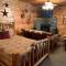 5 O' Clock Somewhere Cabin - Pigeon Forge