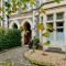 Luxury Suite in Cardiff City Centre + Secure Parking