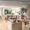 Alasia Boutique Hotel