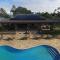 9B EKAHI VILLAGE-STUDIO BATH, GARDEN VIEW - 1 MINUTE STROLL to BEACH!