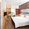 Ibis One Central
