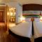 Ibis One Central