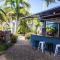 Tropical Retreat in 2 Bedroom Townhouse