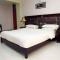Go around Kampala all day to return to your wonderful apartment - Kampala