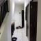 Aloha Guest House - 1 Male Only - Tangerang