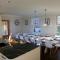 Stunning 5 Bedroom House - The Officers House - Hawkinge