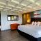 Terrace Bay Hotel - Lakefront