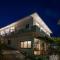 Niriides Luxury Studios