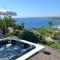3 bedrooms house at Castro 100 m away from the beach with jacuzzi and wifi