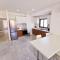 Vasilo Court Seaview City Apartment